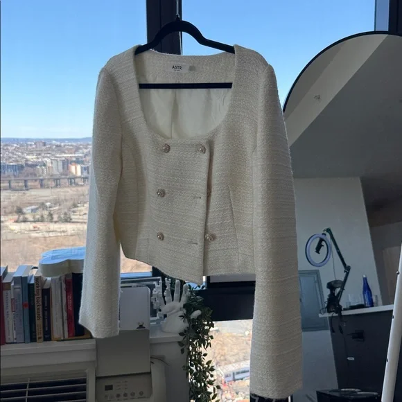 ASTR The Label Cream Rosario Tweed Cropped Jacket size XL - Picture 6 of 8